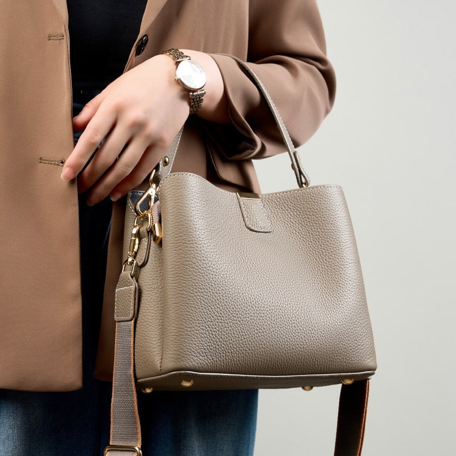 Holland Park Bucket Bag – Leather