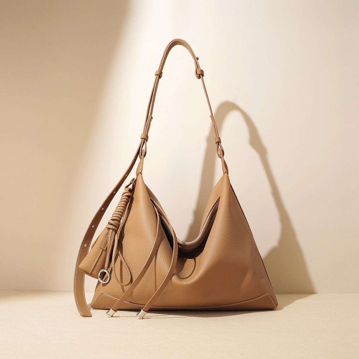 Highgate Dumpling Bag – Leather