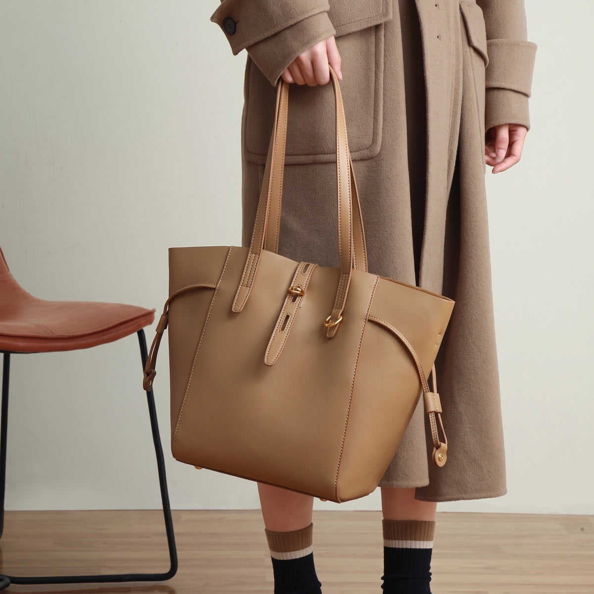 Pimlico Lock Tote – Leather