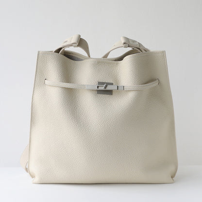 Grace tote, angle